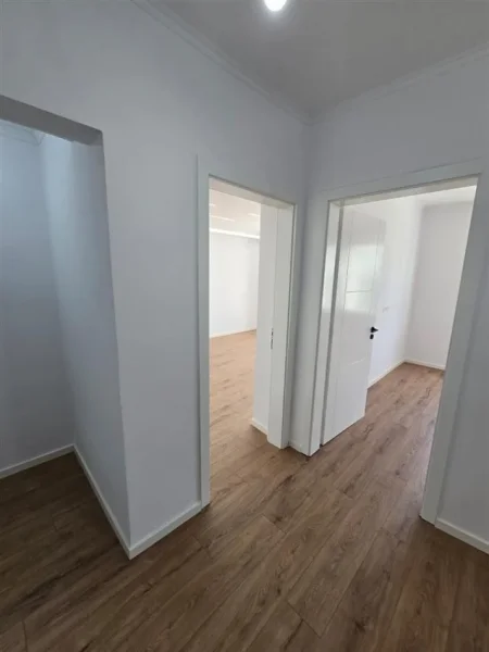 Tirane, shitet apartament 2+1 Kati 3, 73 m² 173.000 € (Prane Ambasades Amerikane)