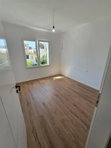 Tirane, shitet apartament 2+1 Kati 3, 73 m² 173.000 € (Prane Ambasades Amerikane)
