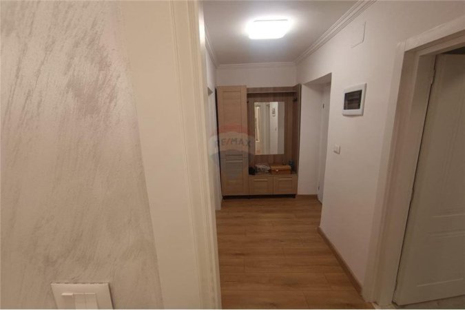 Tirane, jepet me qera apartament 2+1 Kati 1, 75 m² 750 € (Bardhok Biba)