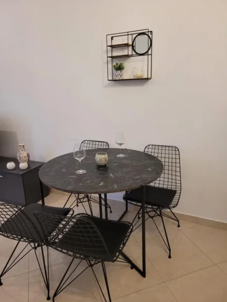 Durres, shes apartament 1+1+Ballkon Kati 6, 70 m² 74.000 € (Durres)
