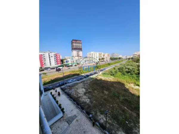 Durres, shitet apartament 1+1 Kati 4, 54 m² 42.000 € (Okazion!! Shitet, Apartament 1+1, Shkembi I Kavajes, Durres!)