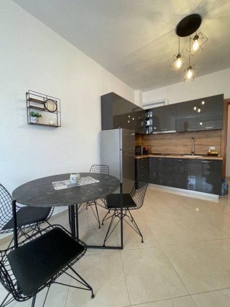 Durres, shitet apartament 1+1+Ballkon Kati 6, 61 m² 74.000 € (Rruga Pavaresie)