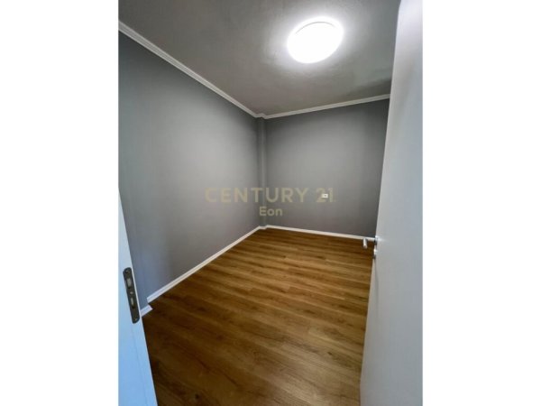 Durres, shitet apartament 2+1 Kati 5, 64 m² 75.000 € 