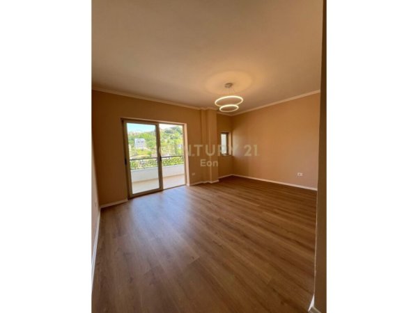 Durres, shitet apartament 2+1 Kati 5, 64 m² 75.000 € 