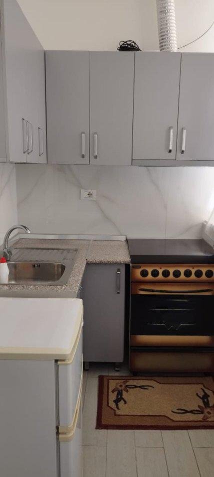 Tirane, jepet me qera garsonier 1+1 Kati 1, 33 m² 320 € (21-dhjetori)