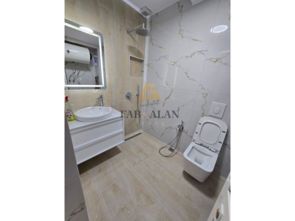 Tirane, shitet apartament 2+1 Kati 3, 71 m² 160.000 € (Ambasada Amerikane)