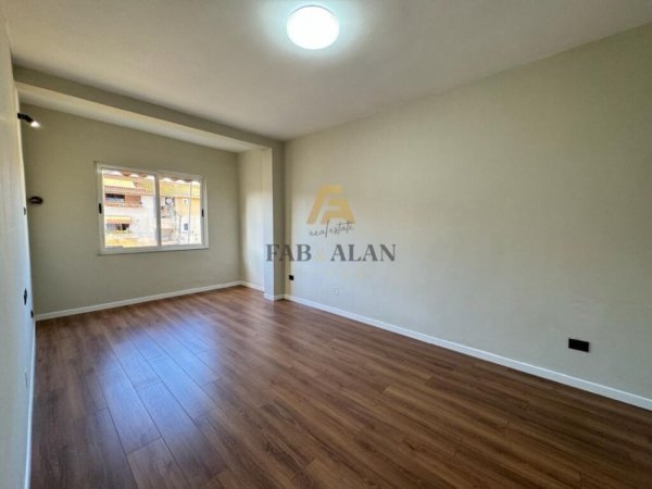 Tirane, shitet apartament 2+1 Kati 5, 72 m² 125.000 € (Myslym Shyri)