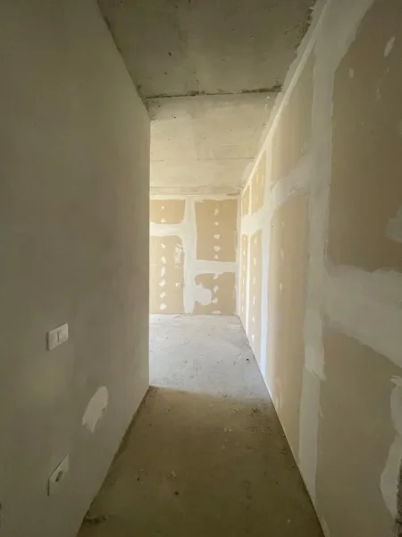 Tirane, shes apartament 3+1+Aneks+Ballkon , 147 m² 235.000 € (liqeni i thate)