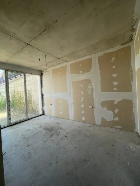 Tirane, shes apartament 3+1+Aneks+Ballkon , 147 m² 235.000 € (liqeni i thate)