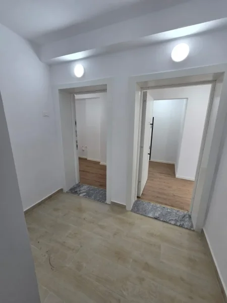 Tirane, shes apartament 2+1+Aneks+Ballkon Kati 3, 71 m² 160.000 € (ambasada Amerikane)
