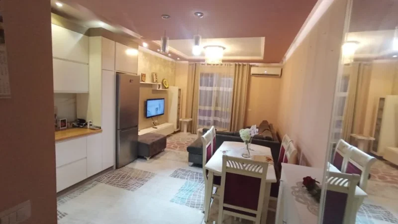 Tirane, jap me qera apartament 2+1+Aneks+Ballkon Kati 3, 110 m² 500 € (Astir, rruga Marie Kraja)