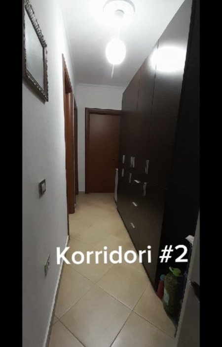 Tirane, jepet me qera apartament 3+1+Ballkon Kati 4, 97 m² 400 € (Eqerem Çabej)