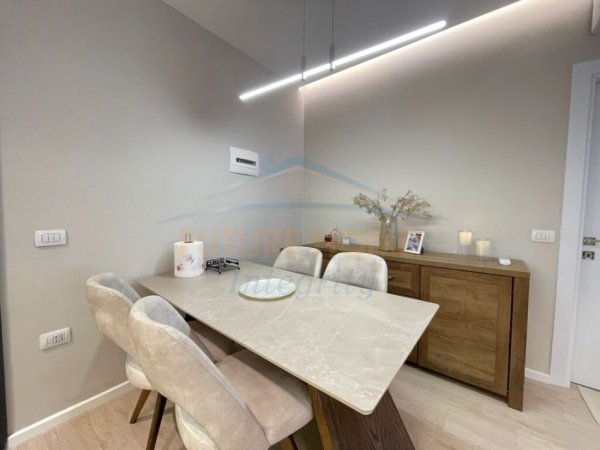Tirane, shitet apartament 2+1+Post Parkimi Kati 6, 76 m² 210.000 € (Hoxha Tahsim)
