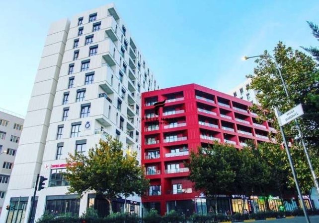 Tirane, jepet me qera dyqan Kati 0, 260 m² 2.600 € (FARMACIA 10)