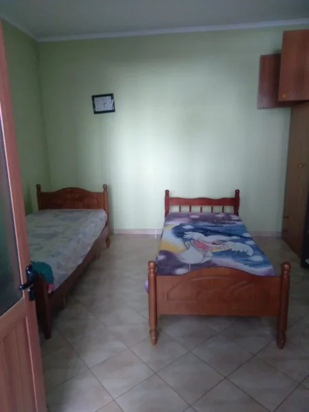Tirane, jepet me qera apartament 2+1 Kati 1, 80 m² 350 € (DON BOSKO)