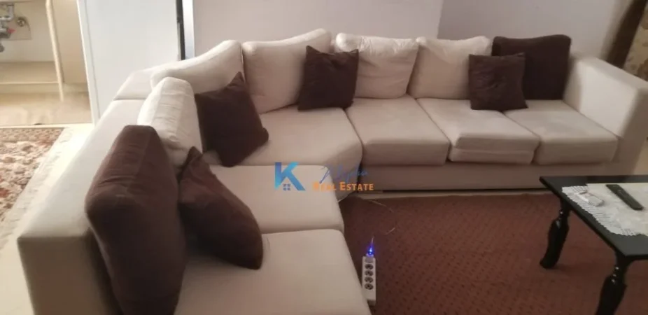 Tirane, jepet me qera apartament 1+1 Kati 3, 65 m² (Astir, afer Vila L)