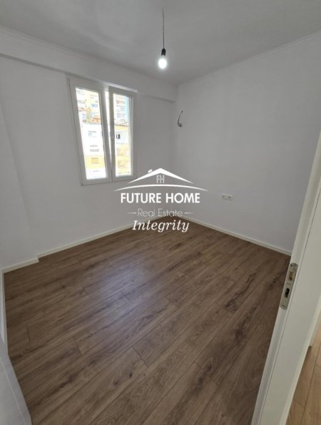 Tirane, shitet 2+1 Kati 3, 73 m² 173.000 € (Midis Ambasadës Amerikane dhe Institutit të Higjenës.)