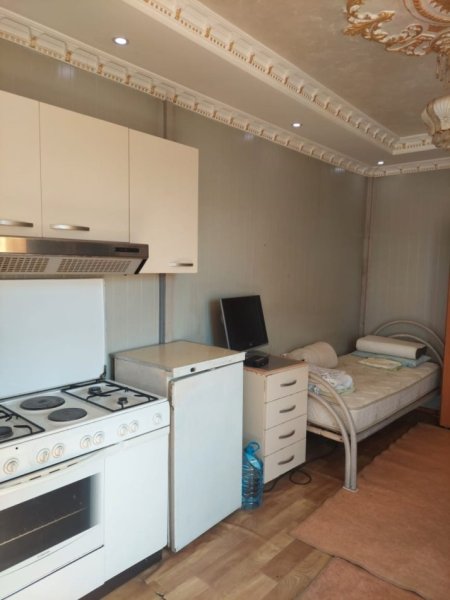 Tirane, jepet me qera garsonier 1+1 Kati 3, 30 m² 200 € (Stacion treni)