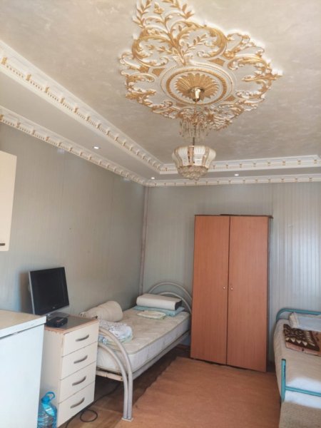 Tirane, jepet me qera garsonier 1+1 Kati 3, 30 m² 200 € (Stacion treni)