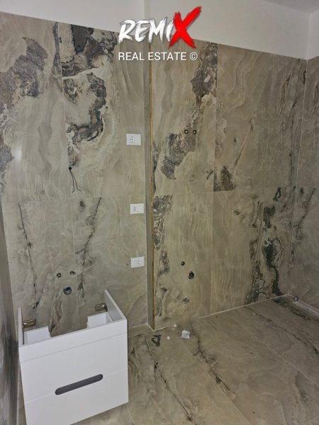 Golem, shitet apartament 1+1+Aneks+Ballkon Kati 6, 83 m² 132.000 € 