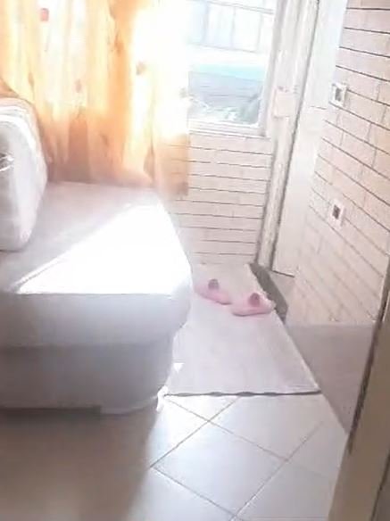 Tirane, jepet me qera apartament 1+1 Kati 2, 67 m² 350 € (Rruga Gjon Mili)