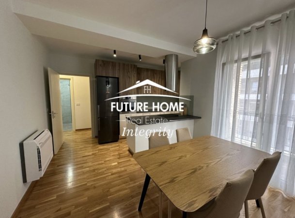 Tirane, jepet me qera apartament 2+1 Kati 6, 99 m² 700 € (Kompleksi Vind, Ali Demi)