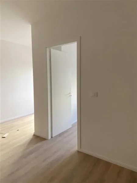 Tirane, jepet me qera apartament 1+1+Ballkon Kati 2, 60 m² 350 € (KODRA E DIELLIT 1)