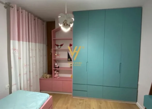 Tirane, shitet apartament 3+1+Ballkon Kati 9, 153 m² 244.800 € (ISH-FUSHA E AVIACIONIT)