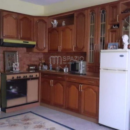 Tirane, jepet me qera shtepi 3+1+BLK Kati 3, 250 m² 900 Euro (Rruga ''Sotir Cacci'')