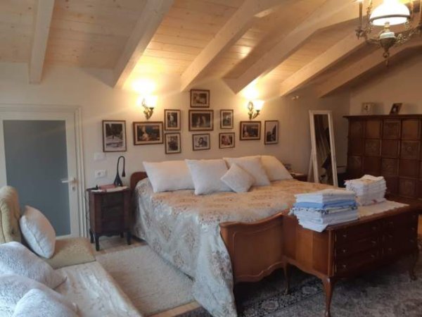 Tirane, jepet me qera Vile 3+1+BLK Kati 2, 120 m² 2.000 Euro (surrel)