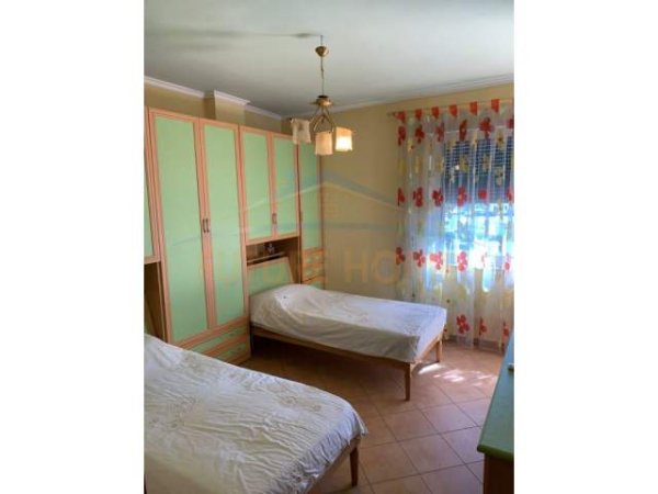 Durres, ofert apartament 2+1 Kati 7, 124 m² 120.000 Euro (Prane Flag Ship)
