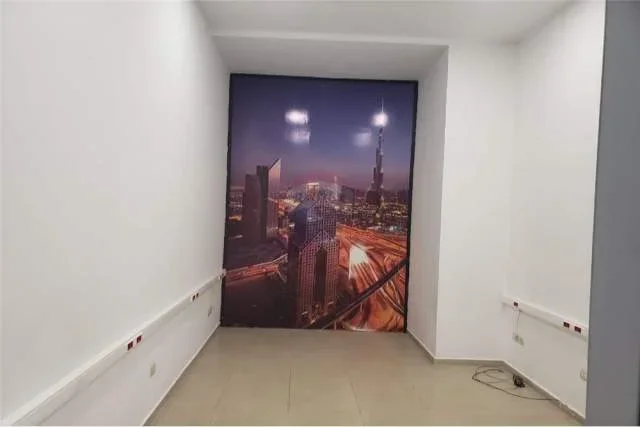 Tirane, shitet dyqan Kati 0, 35 m² 66.000 Euro (21 Dhjetori, Rruga "Frosina Plaku", prane Hotel M)