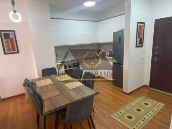 Tirane, jepet me qera apartament 2+1+BLK Kati 6, 110 m² 650 Euro (Rruga Ndre Mjeda)