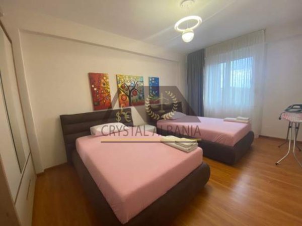 Tirane, jepet me qera apartament 2+1+BLK Kati 6, 110 m² 650 Euro (Rruga Ndre Mjeda)