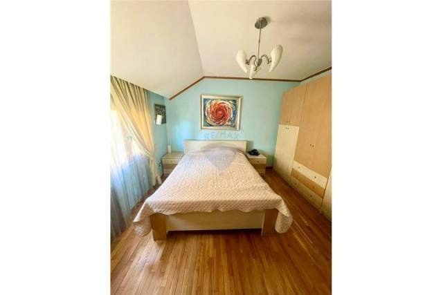 Tirane, jepet me qera apartament 2+1+BLK Kati 3, 120 m² 500 Euro (RRUGA ELBASANIT)