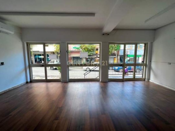 Tirane, jepet me qera ambjent biznesi Kati 0, 55 m² 410 Euro (rruga siri kodra)