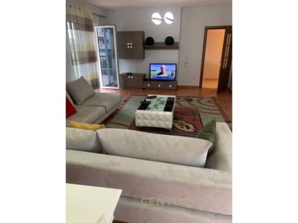 Tirane, shes apartament 2+1 Kati 2, 160.000 Euro (Kompleksi kolombo)