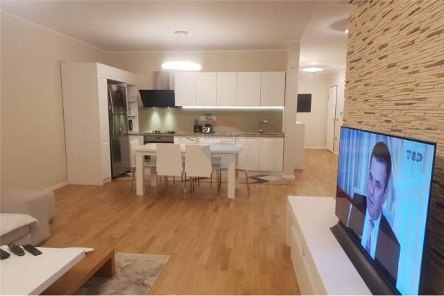 Tirane, jepet me qera apartament 2+1+BLK 120 m² 750 Euro (EDUARD MANO)