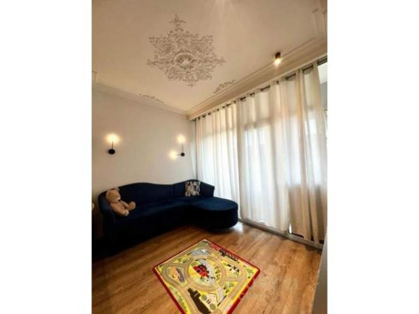 Tirane, jepet me qera apartament 1+1 500 Euro (kika 2)