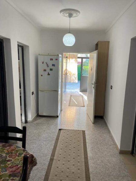 Tirane, jepet me qera shtepi 2+1+BLK Kati 1, 150 m² 500 Euro (idriz dollaku)