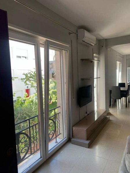 Tirane, jepet me qera apartament duplex 3+1+BLK Kati 3, 110 m² 550 Euro (xhorxh washington)