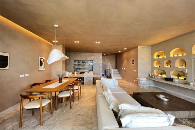 Tirane, shitet apartament 4+1 364 m² 800.000 Euro (PALAS DHERMI)