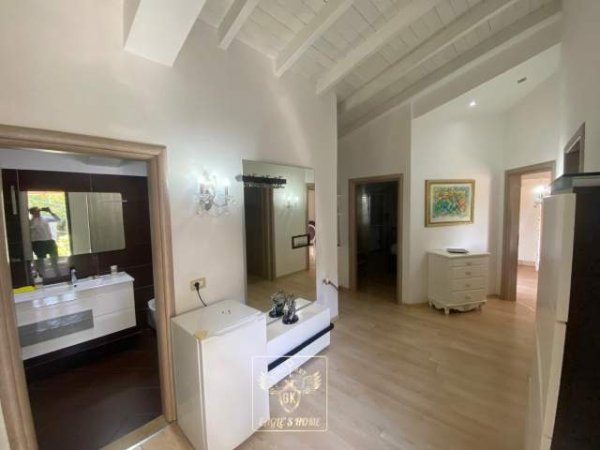 Durres, jap me qera apartament Kati 3, 500 Euro (GJYKATA DURRES)