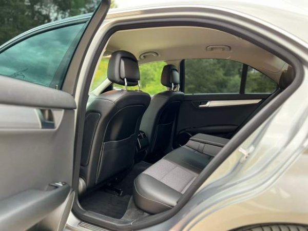 shes Mercedes-Benz MERCEDES C 220 (NAFTE) - AVANTGATDE Viti 2012,