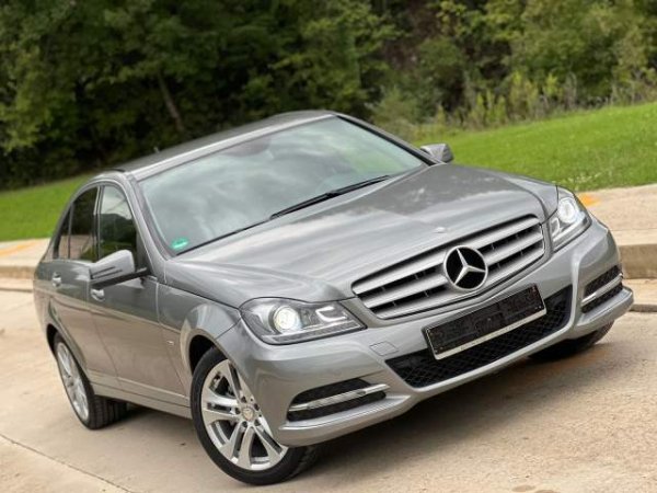 shes Mercedes-Benz MERCEDES C 220 (NAFTE) - AVANTGATDE Viti 2012,