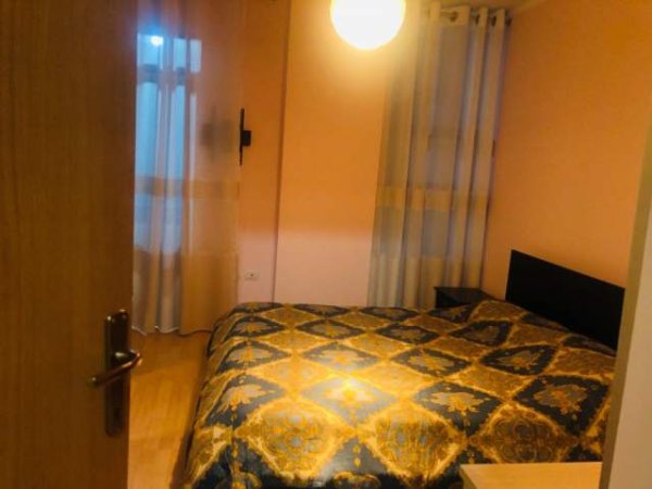 Tirane, jepet me qera apartament 2+1+BLK Kati 11, 117 m² 500 Euro (Bulevardi i ri)