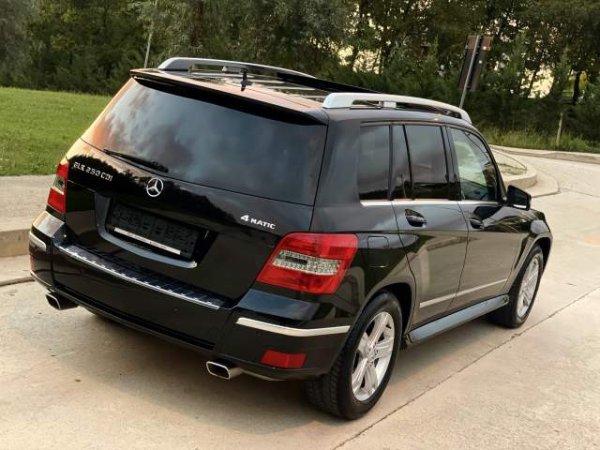 Tirane, shes makine Mercedes-Benz Glk Avantgarde Viti 2010,