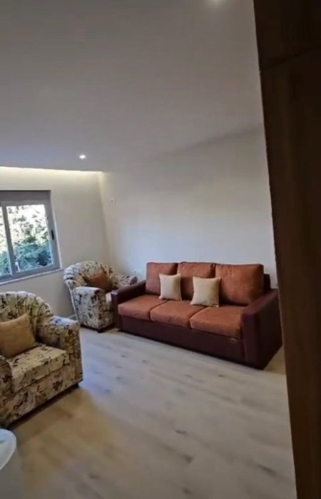 Tirane, jepet me qera apartament 2+1 Kati 3, 78 m² 600 € (Rruga Sadik Petrela)