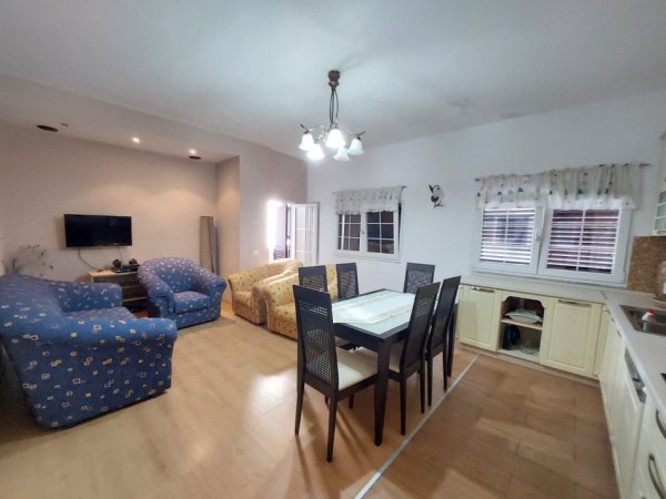 !!SHITUR!!Durres, shitet apartament 3+1+Ballkon Kati 4, 102 m² 95.000 € (Prane Kopshtit IVINA)
