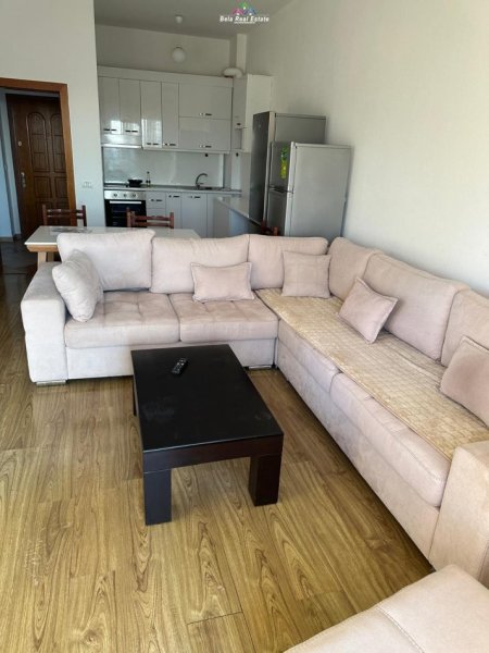 Tirane, jepet me qera apartament 2+1 Kati 3, 85 m² 50.000 leke  (qytet studenti)